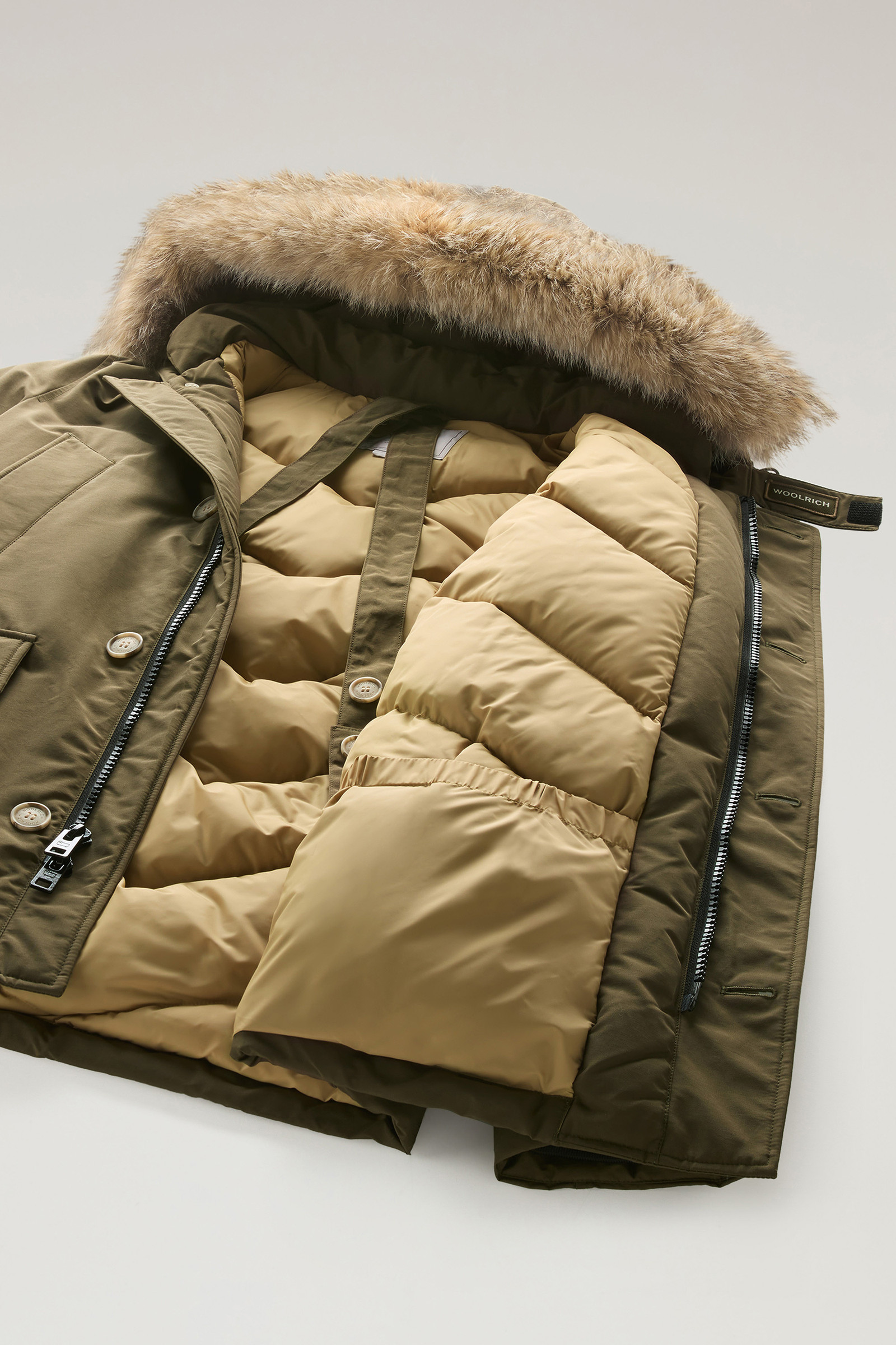Arctic Anorak in Ramar Cloth with Detachable Fur Green photo 11 | Woolrich
