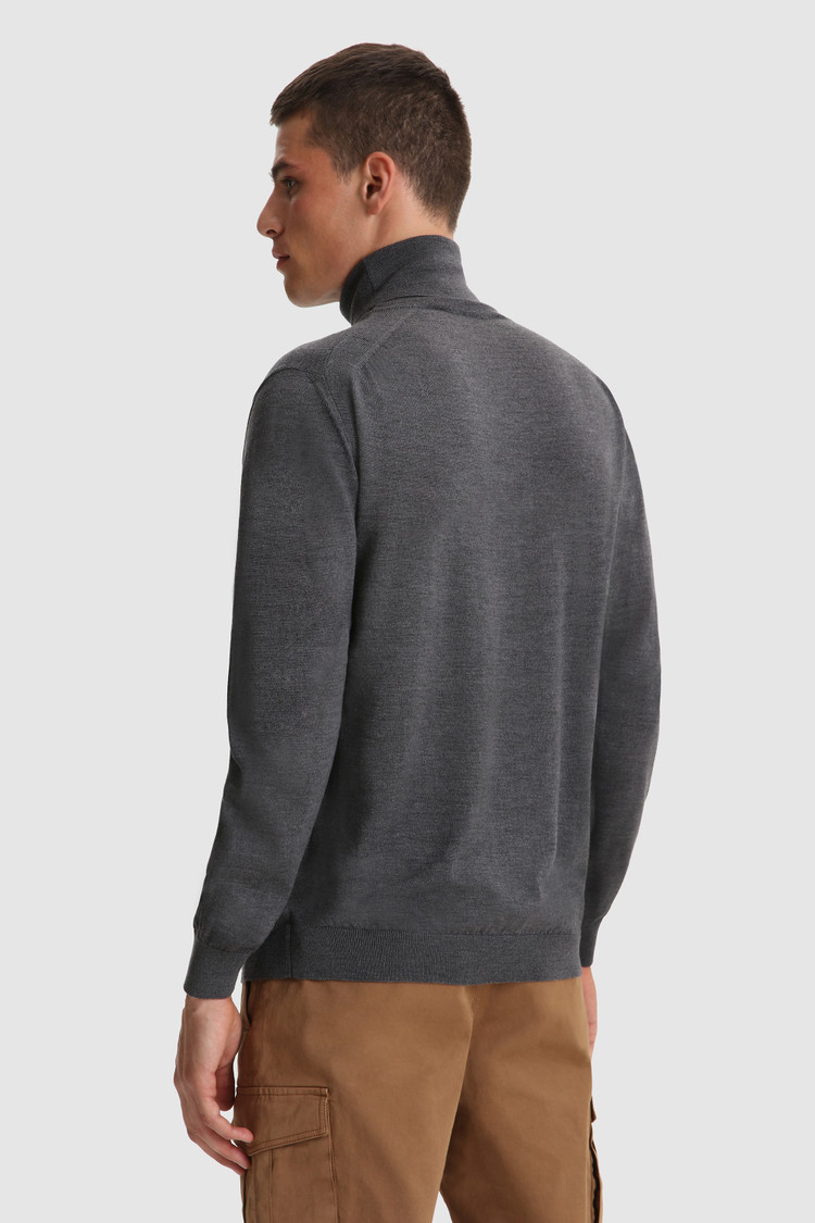 Turtleneck Sweater in extra fine merino wool