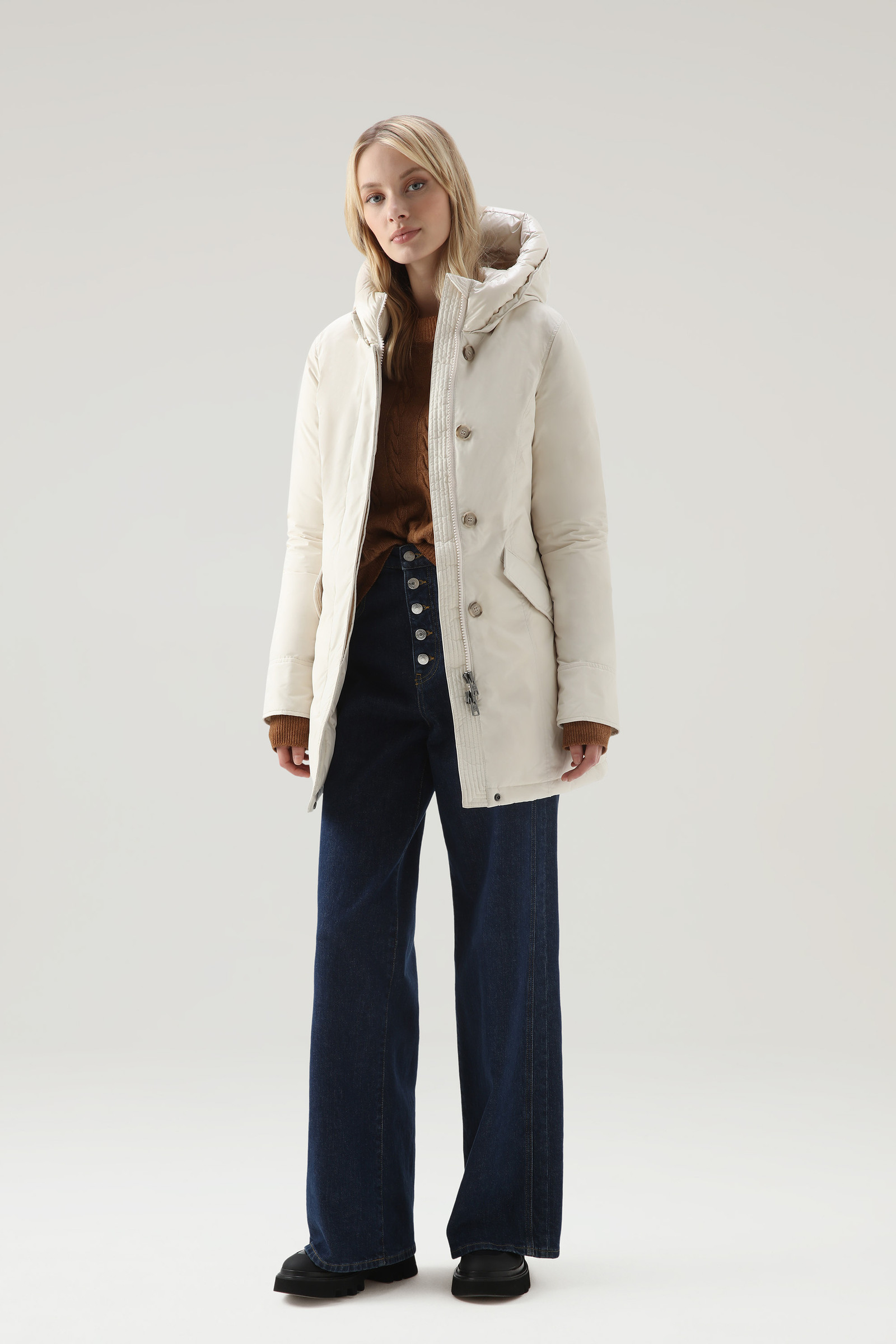 Luxury Arctic Parka mit glänzender Kapuze Beige photo 2 | Woolrich