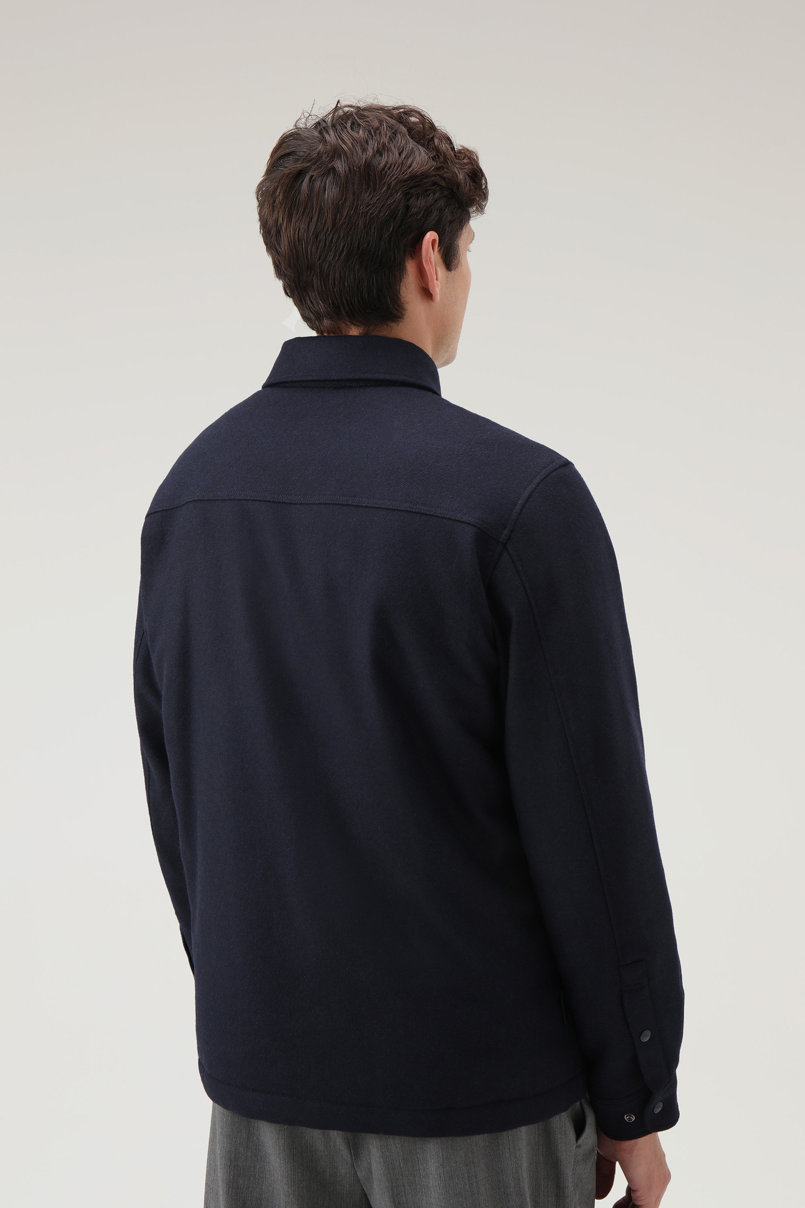 Gestepptes Alaskan Overshirt aus recycelter Meltonwolle Blau photo 3 | Woolrich
