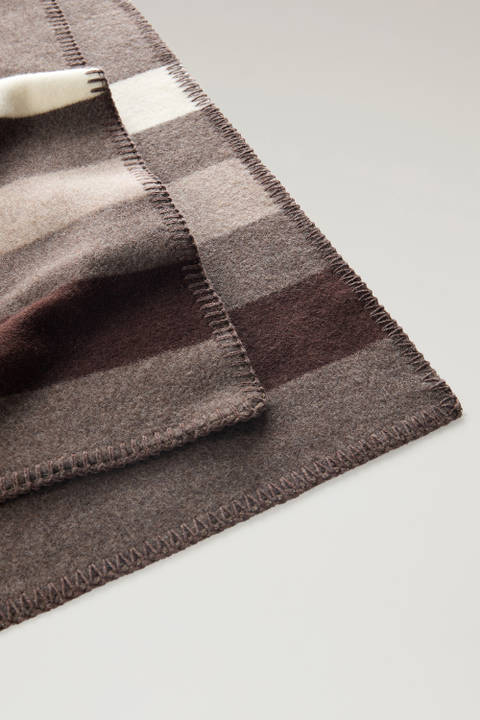 Striped Blanket in Pure Wool Brown photo 2 | Woolrich