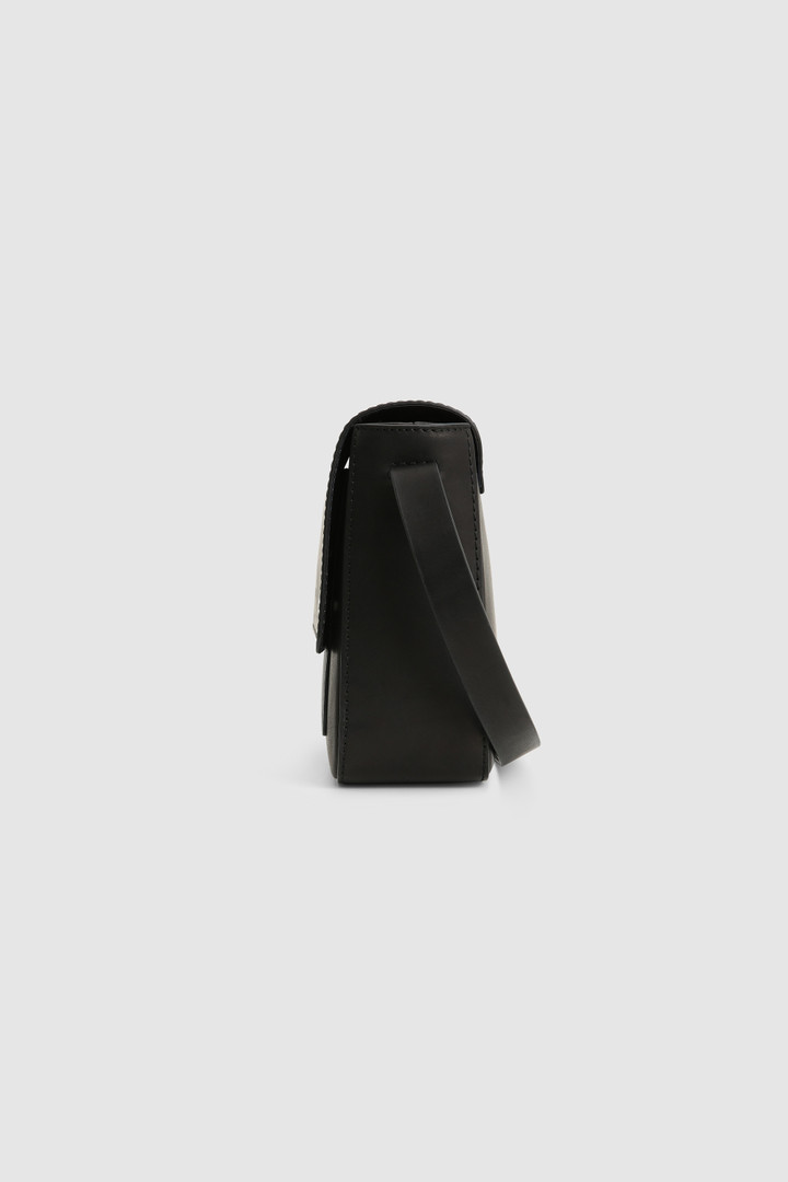 Sac en cuir avec fermeture magnétique
