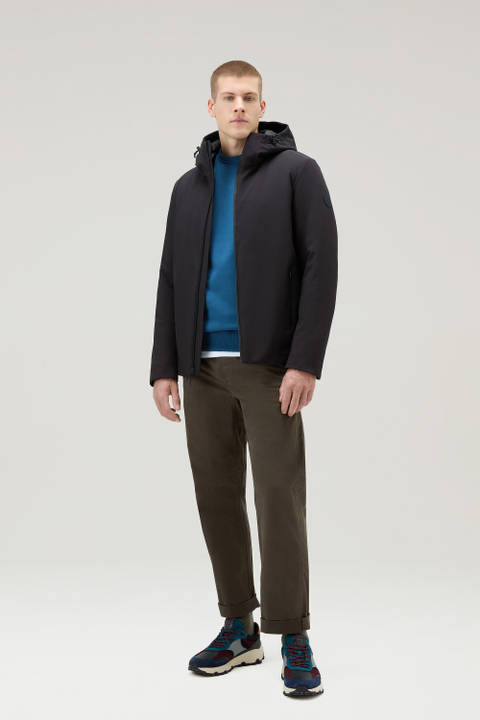 Pacific Jacket in Tech Softshell Black | Woolrich