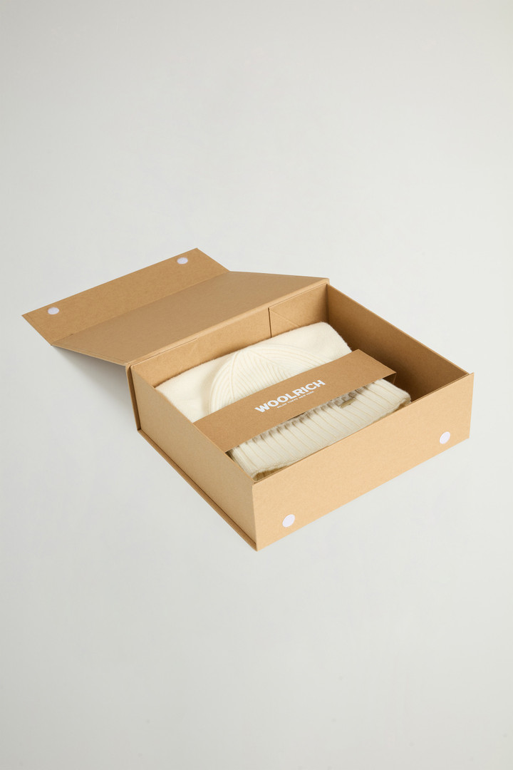 Gift Set with Beanie and Scarf White photo 3 | Woolrich