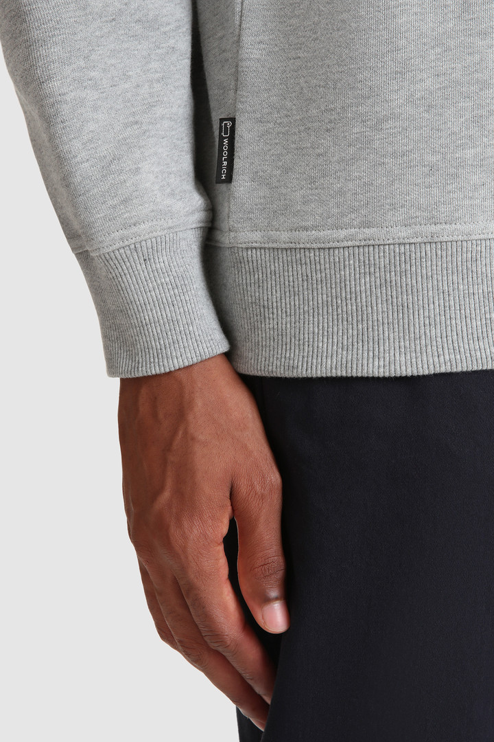 Sweat-shirt de luxe à col ras du cou avec logo en relief