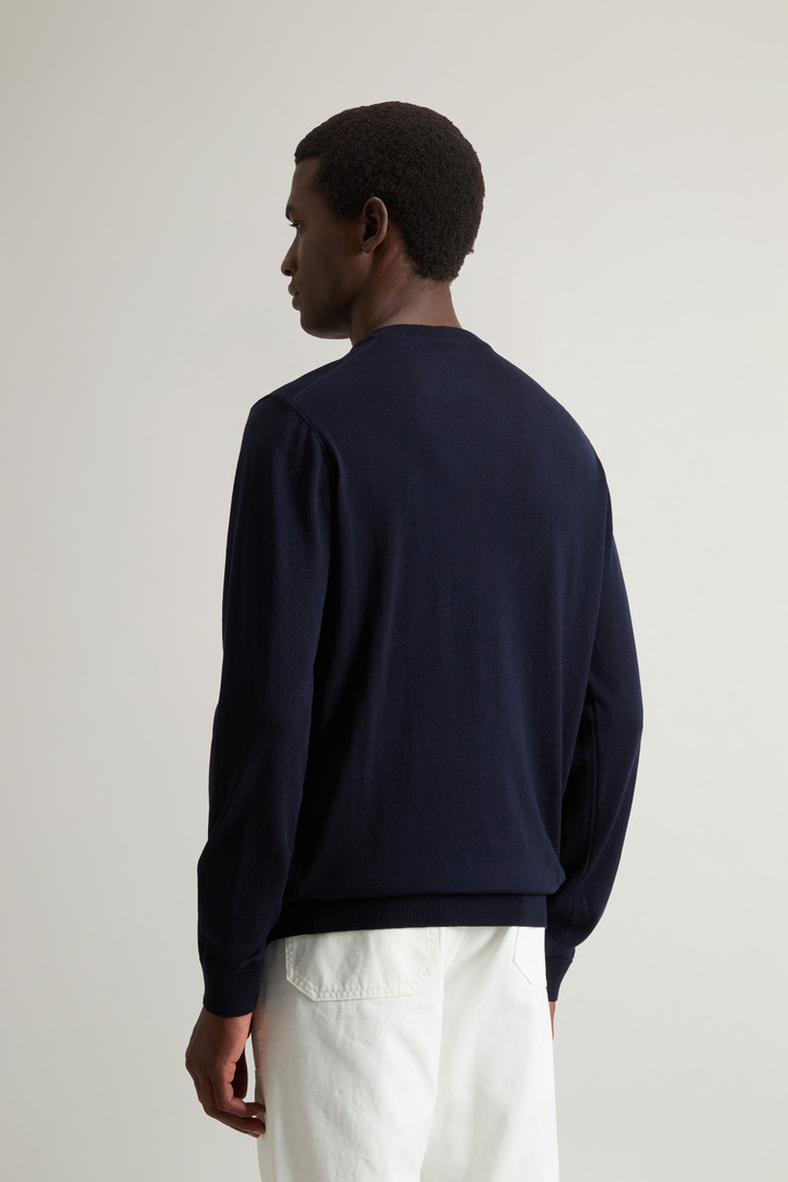 Crewneck Sweater in Pure Merino Virgin Wool Blue photo 3 | Woolrich