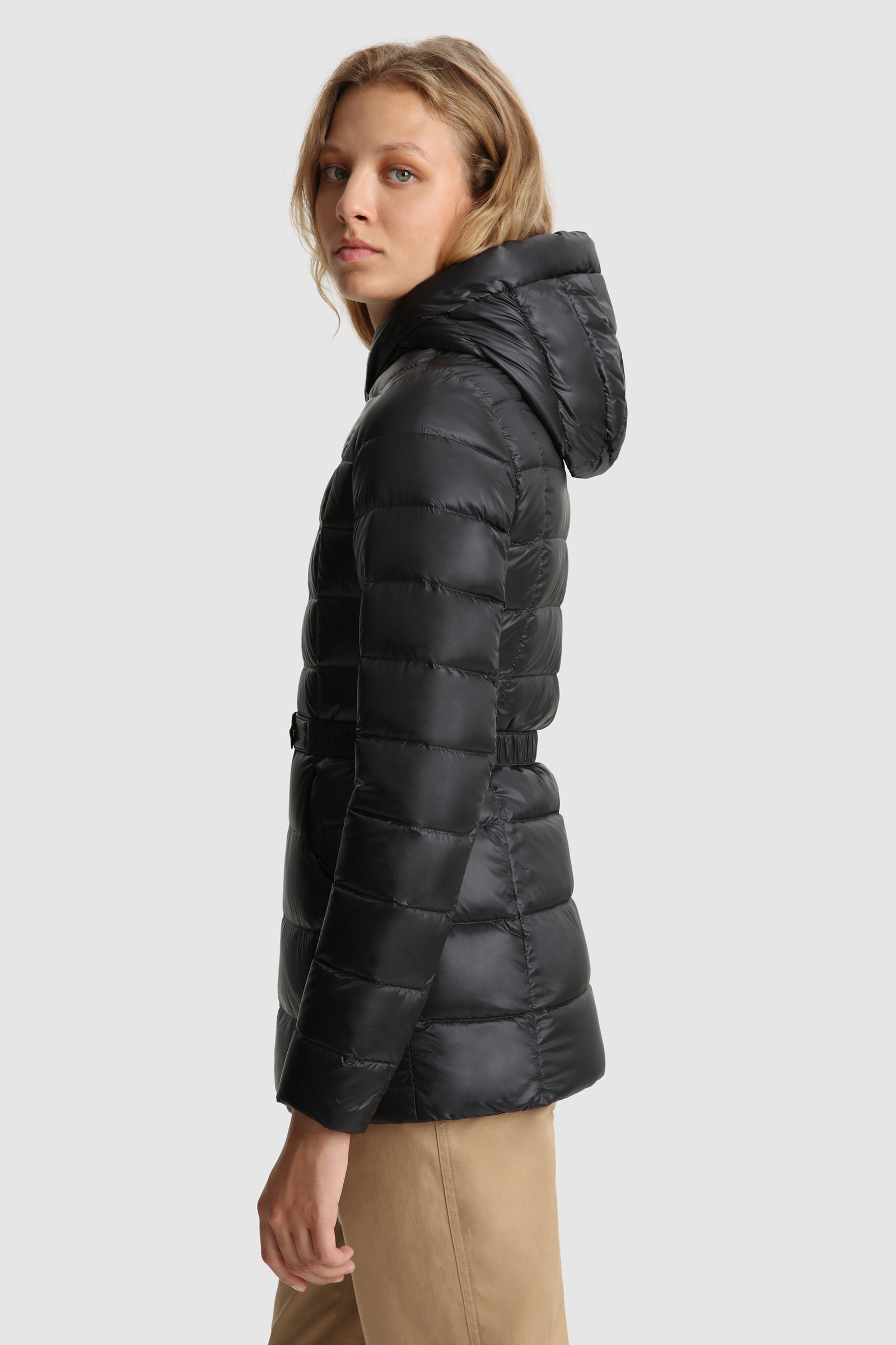 Steppjacke Abbie aus Nylon-Satin mit Kapuze
