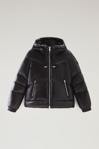 Aliquippa Short Down Jacket in Glossy Nylon Black photo 1 | Woolrich