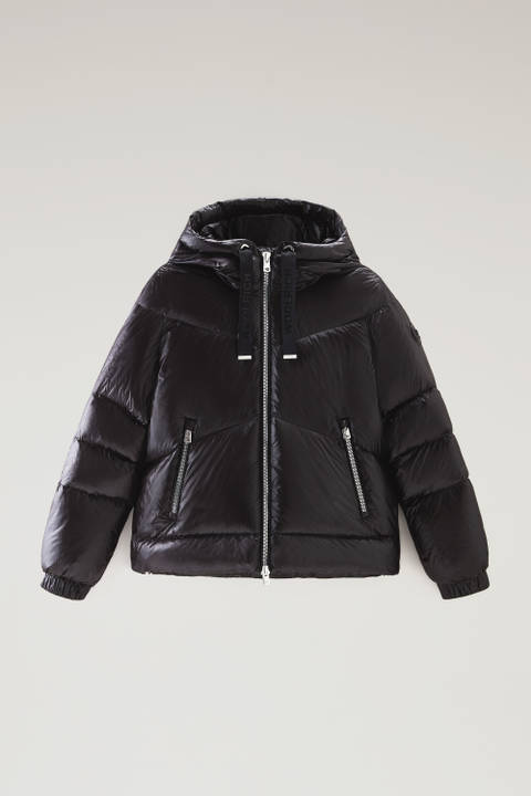 Aliquippa Short Down Jacket in Glossy Nylon Black photo 2 | Woolrich