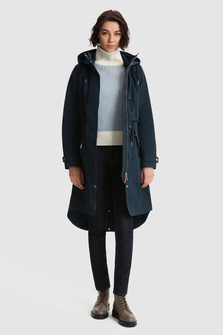 Parka Azun con cordón y capucha ajustable