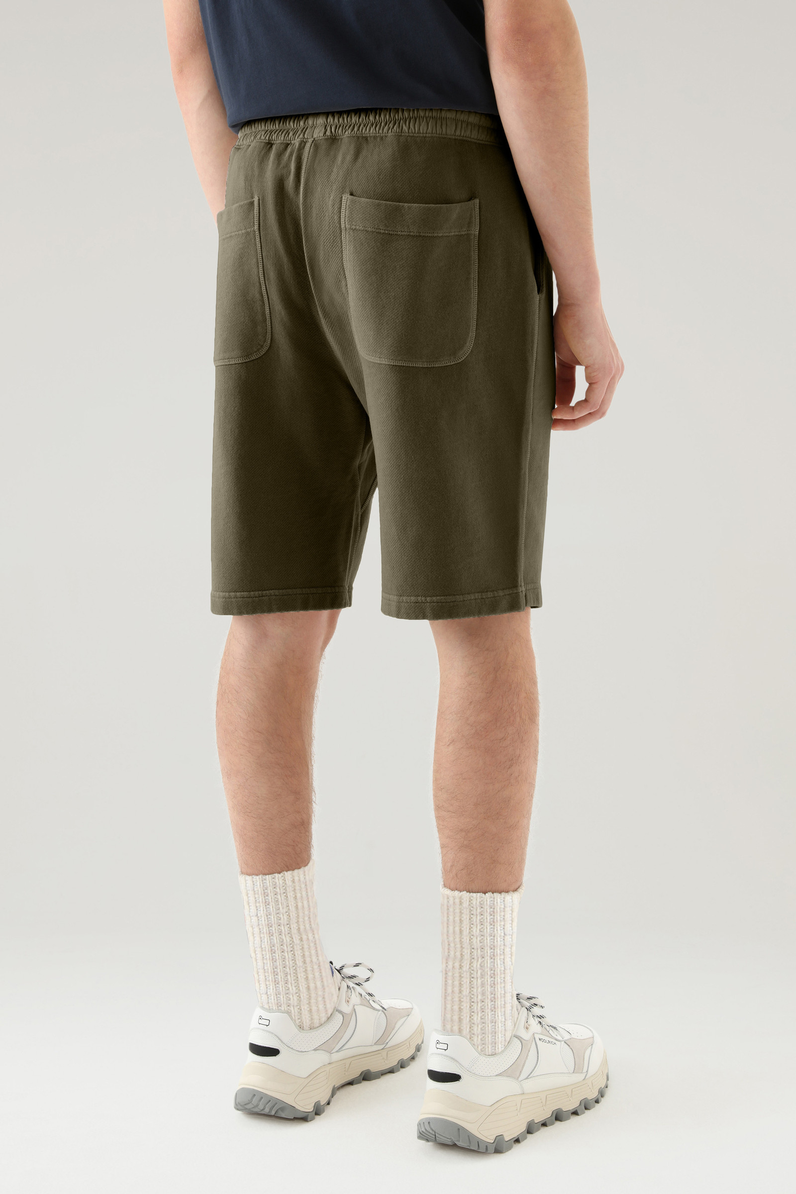 Shorts van katoen die achteraf geverfd zijn groen photo 3 | Woolrich