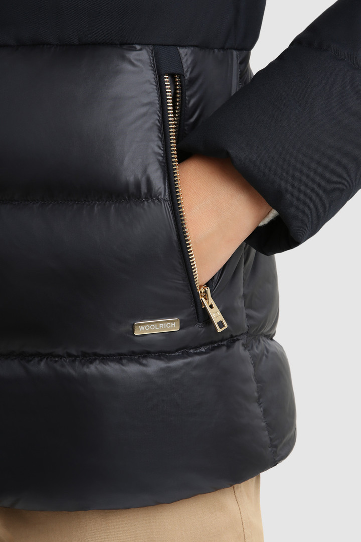 Veste courte Luxury en duvet avec matelassage horizontal