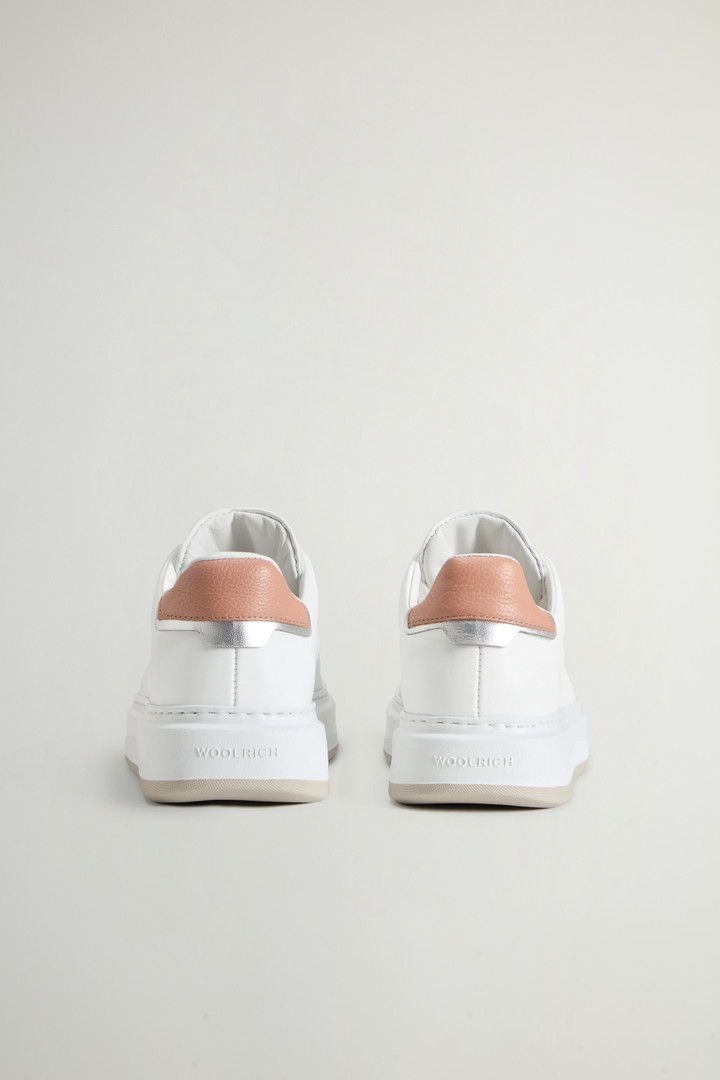 Sneakers Arrow in pelle con dettagli dorati Bianco photo 3 | Woolrich