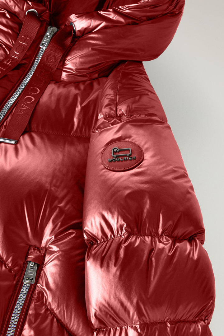 Aliquippa Short Down Jacket in Glossy Nylon Red photo 3 | Woolrich