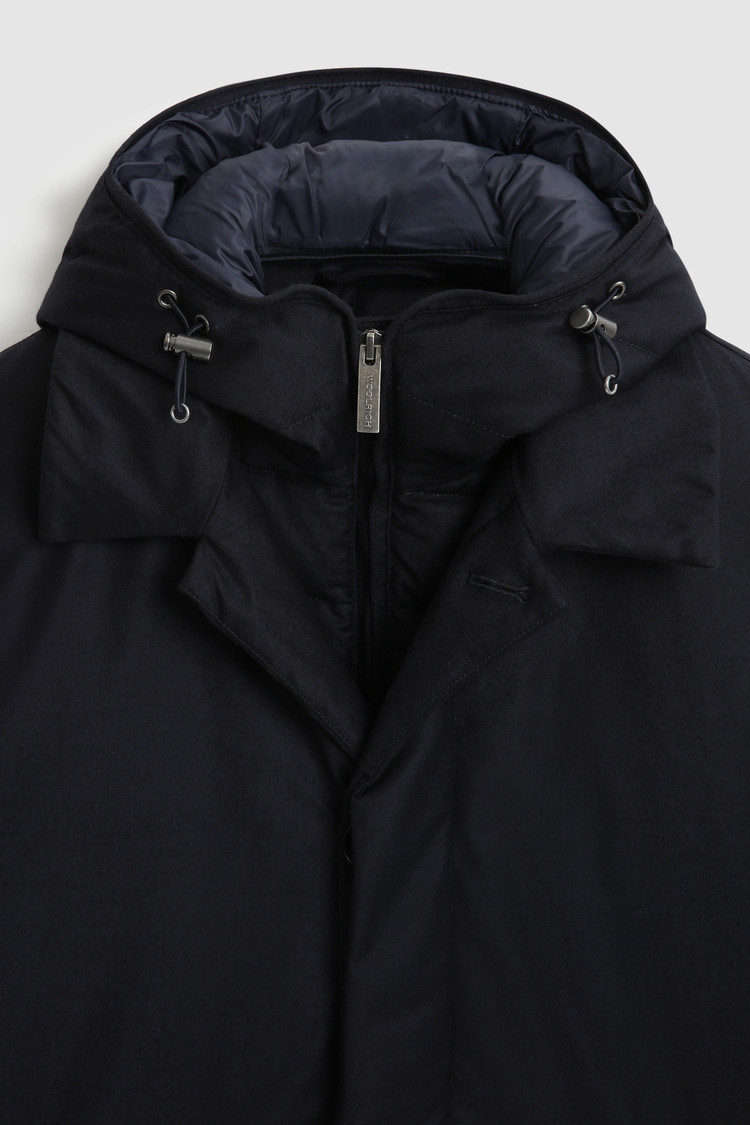 Luxury 2-in-1 coat in fine Italian wool and silk crafted with a Loro Piana fabric
