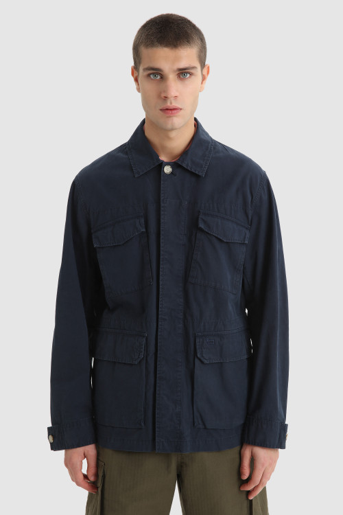 Feldjacke mit Rundhalsausschnitt aus weicher, stückgefärbter Baumwolle Blau | Woolrich