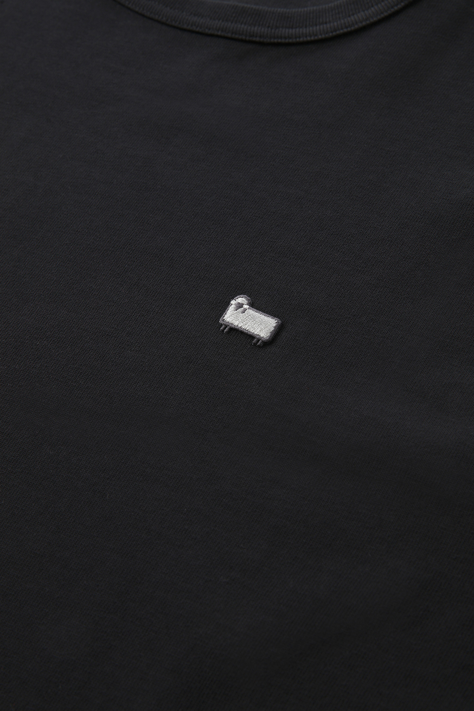 T-shirt in cotone a maniche lunghe con logo nero photo 8 | Woolrich