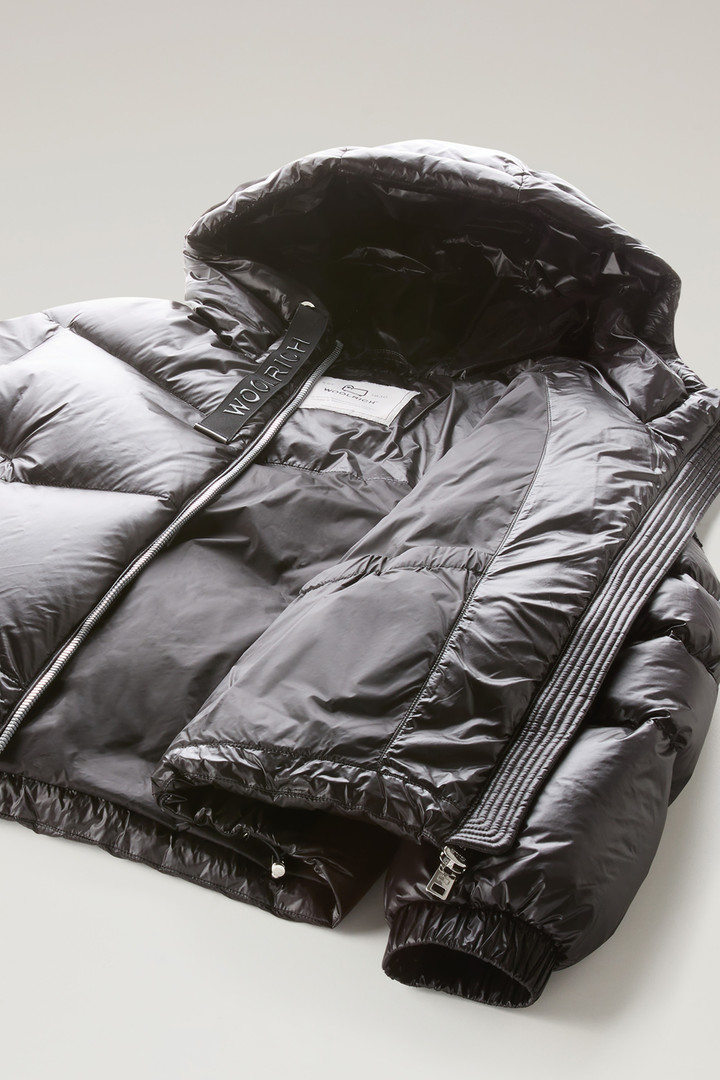 Aliquippa Short Down Jacket in Glossy Nylon Black photo 10 | Woolrich