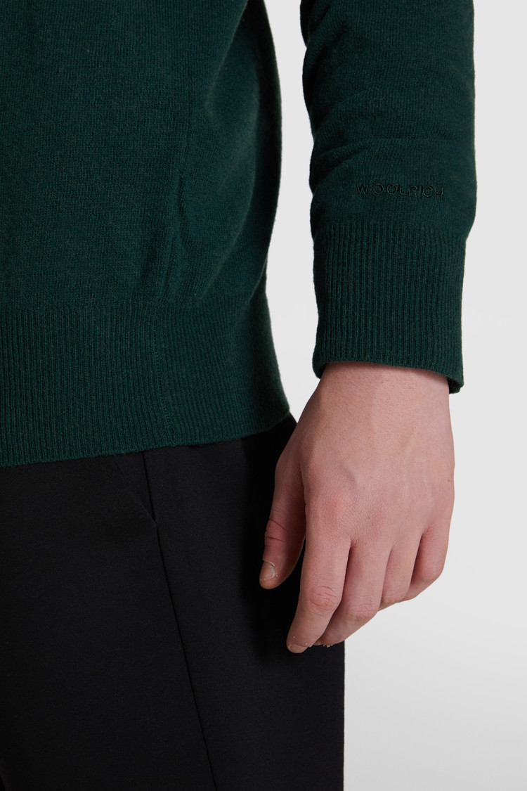 Maglione in lana girocollo