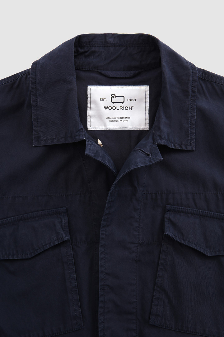 Feldjacke mit Rundhalsausschnitt aus weicher, stückgefärbter Baumwolle Blau photo 5 | Woolrich