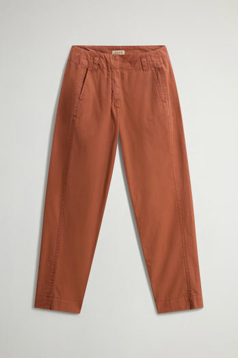 Garment-Dyed Carrot Pants in Pure Cotton Poplin Brown photo 1 | Woolrich