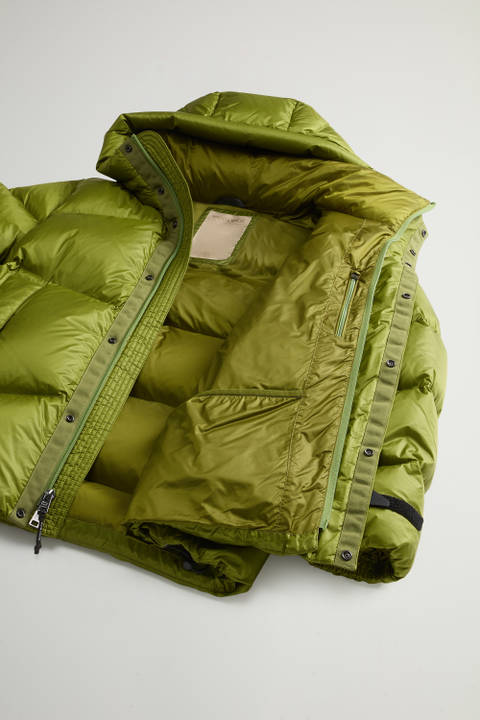Recycled Pertex Quantum Nylon Down Jacket with Hood Green | Woolrich