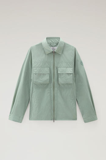 Overshirt in Crinkle Nylon Green | Woolrich