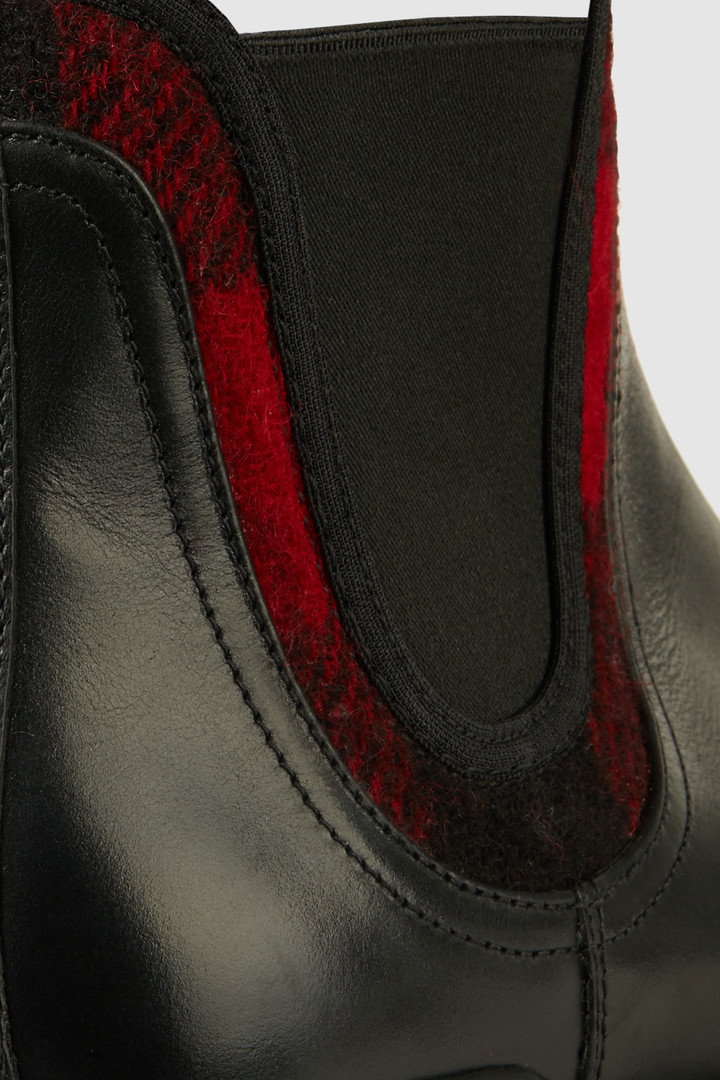 Chelsea boot with check pattern