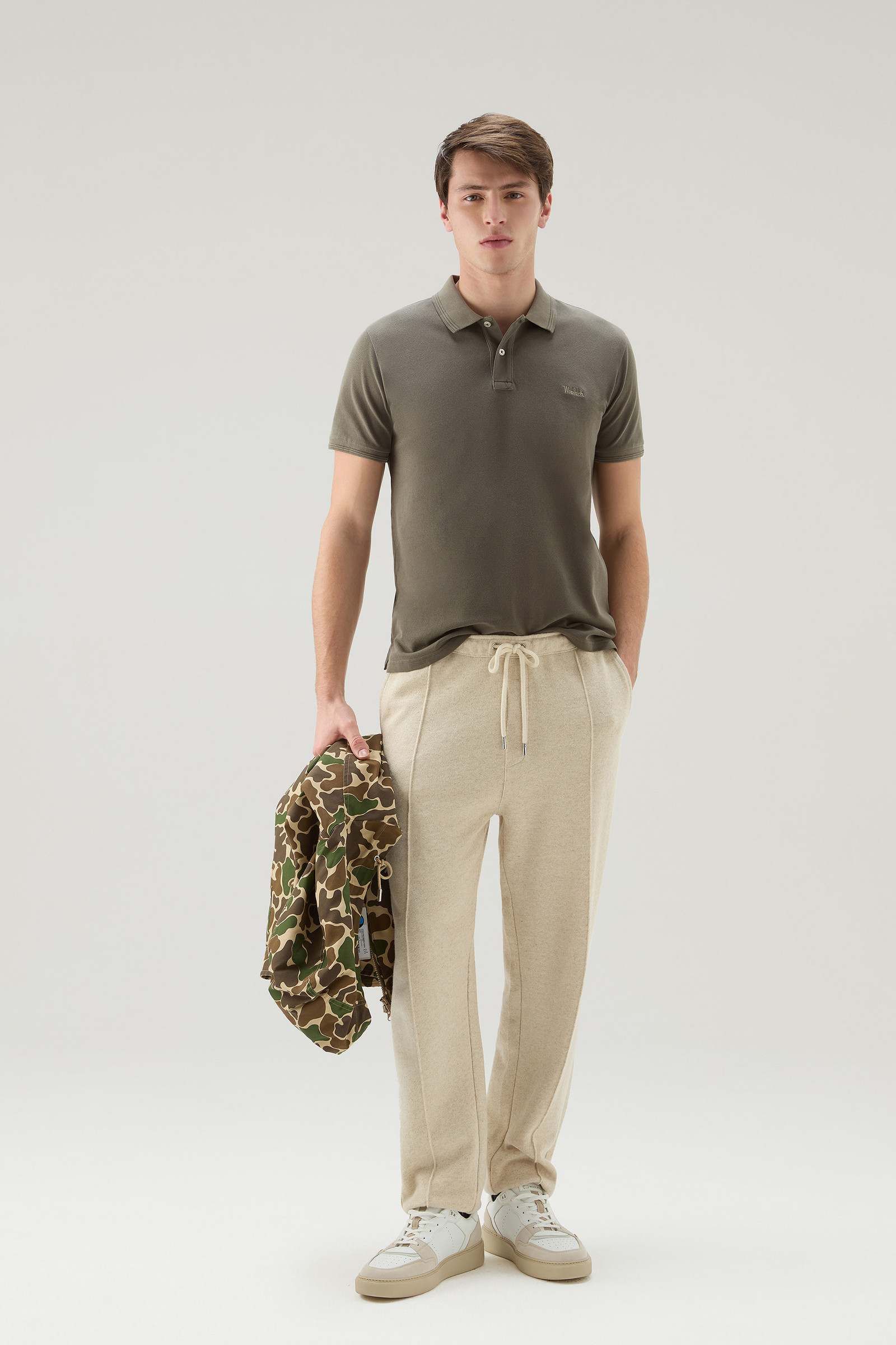 Mackinack Polo in Garment-Dye Stretch Cotton Piquet Green photo 2 | Woolrich