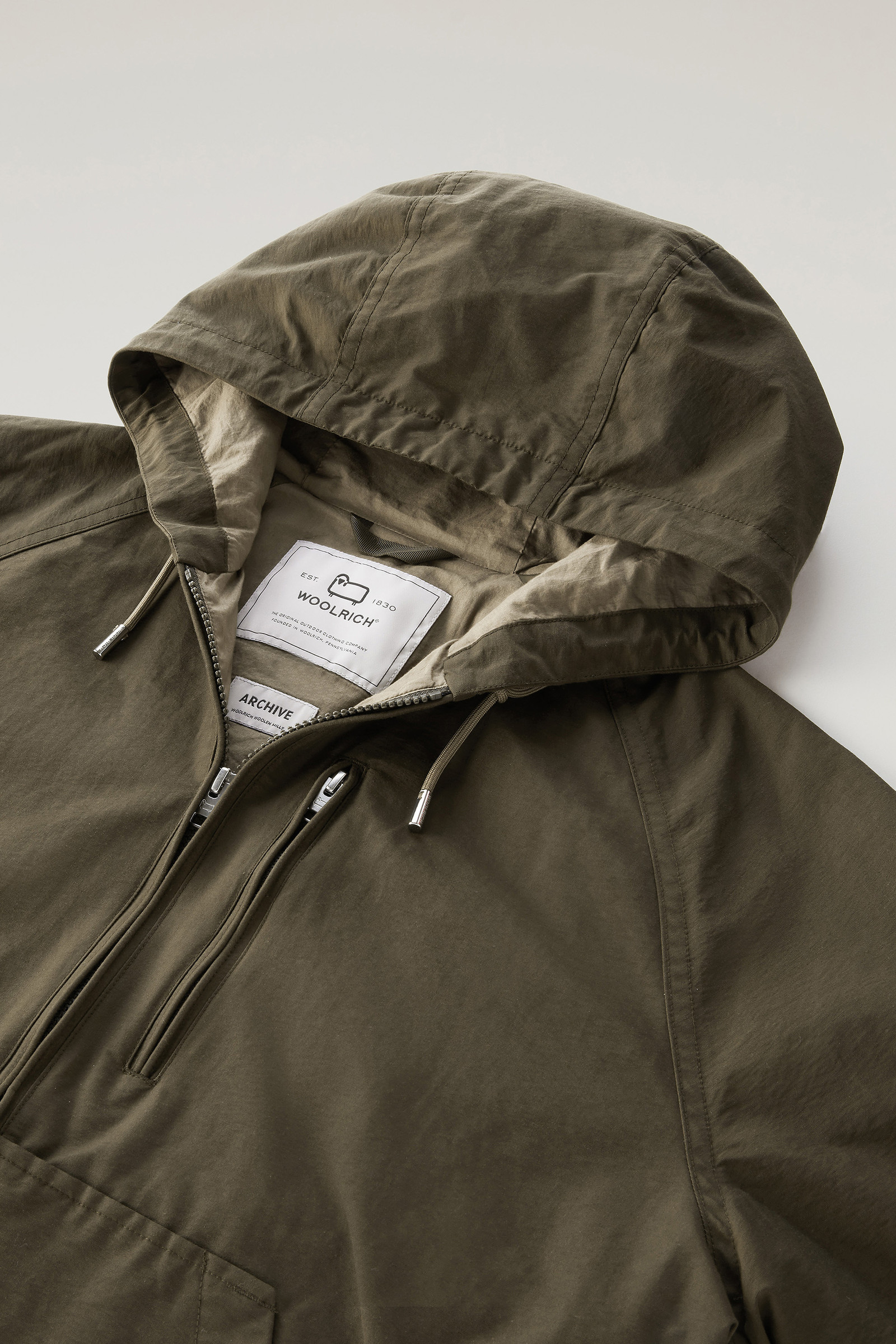 Lobster Jacket in Light Eco Ramar with Hood Green photo 7 | Woolrich