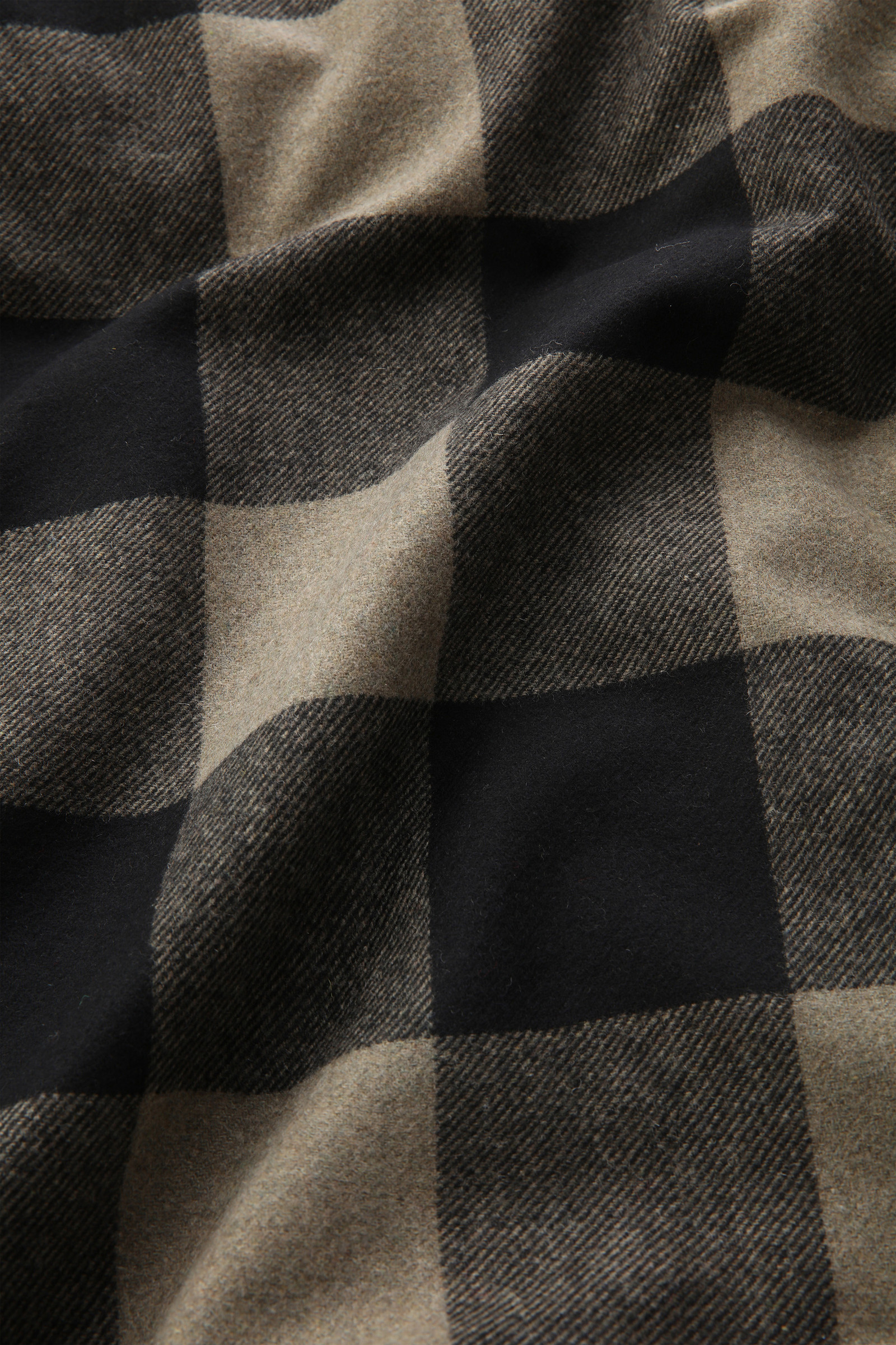 Gevoerd Alaskan Check Overhemdjack van gerecyclede Italiaanse wolmix groen photo 11 | Woolrich