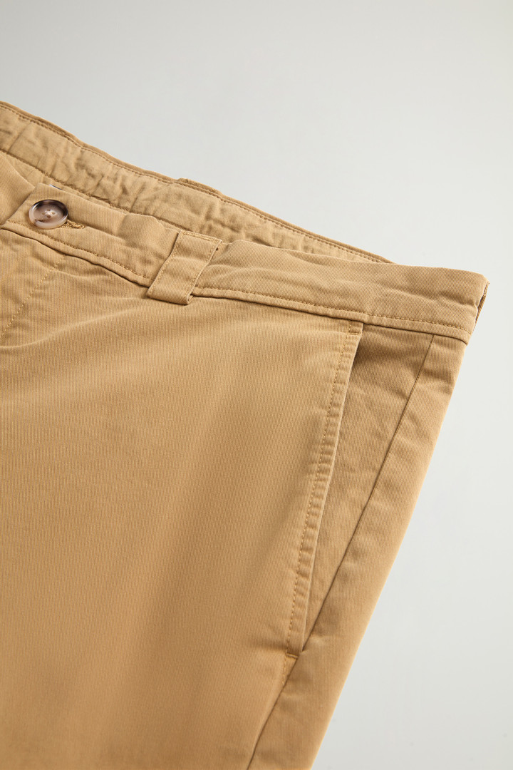 Garment-Dyed Chino Pants in Stretch Cotton Twill Beige photo 6 | Woolrich