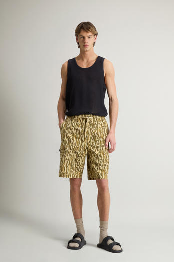 Short en lin et coton à motif camouflage Shadowbark Beige | Woolrich
