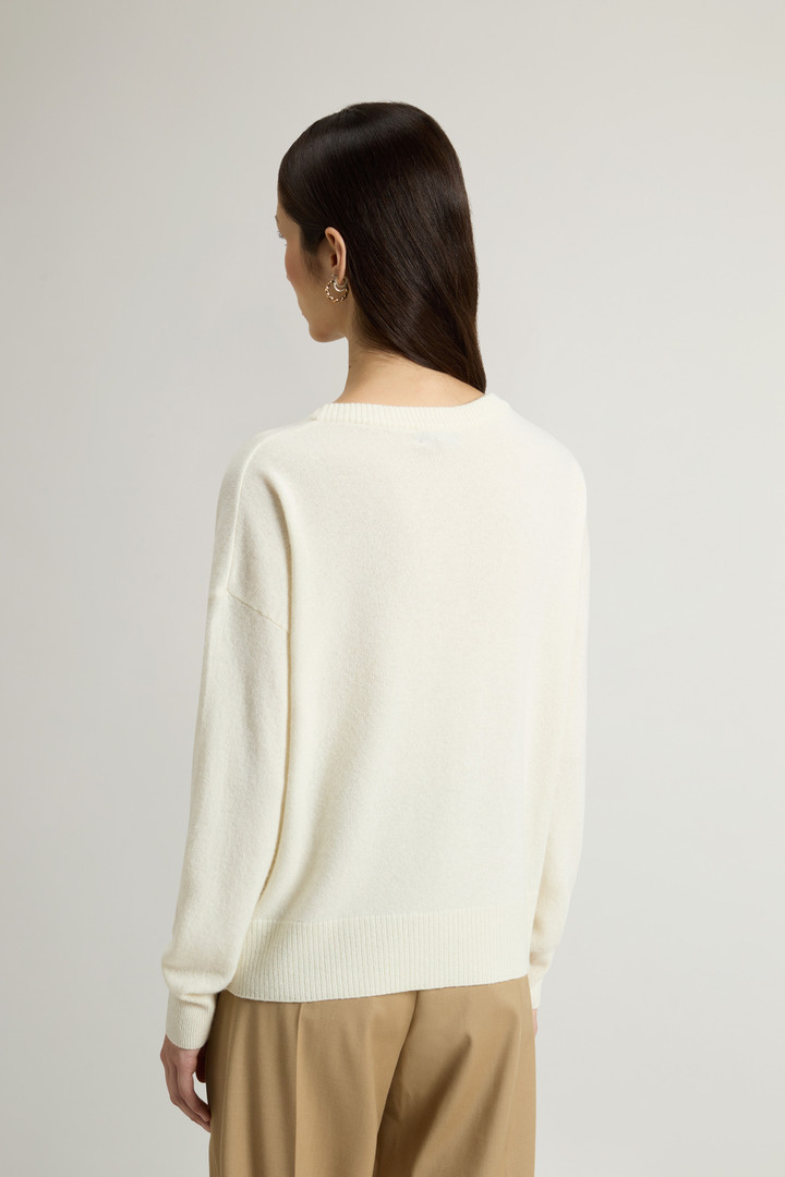 Crewneck Sweater in Virgin Wool and Cashmere Blend White photo 3 | Woolrich