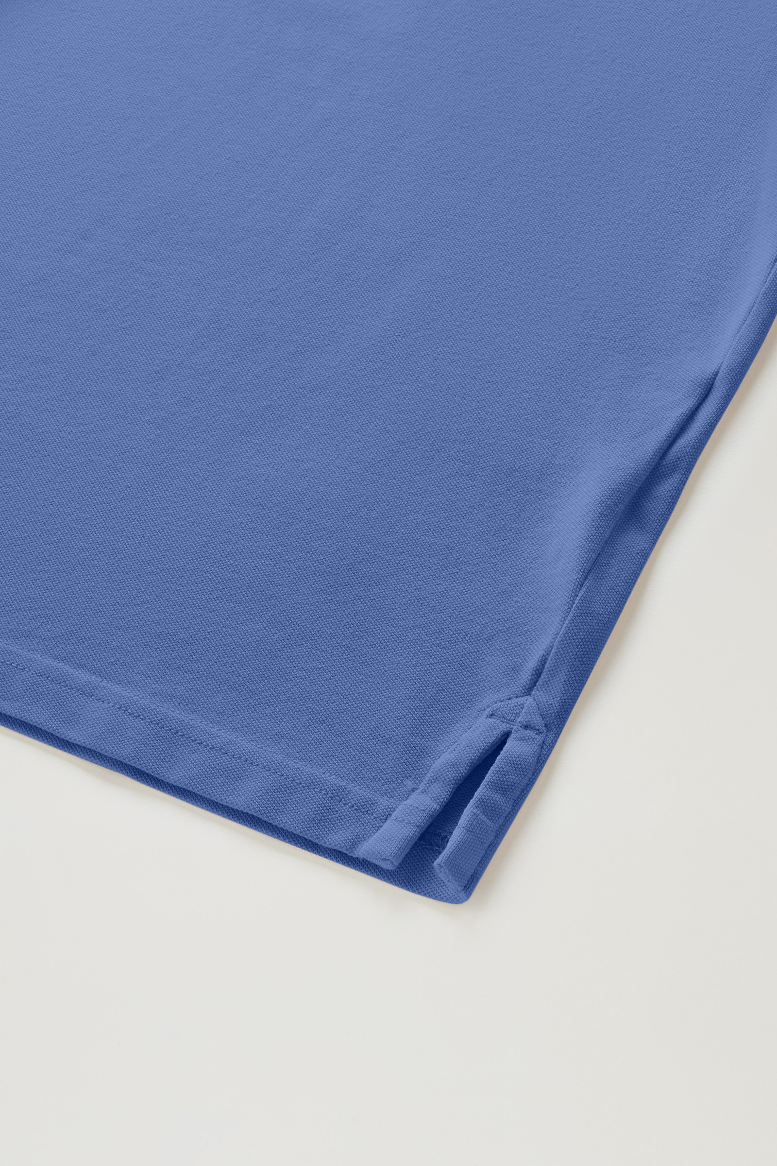 Polo Mackinack teñido en prenda de piqué de algodón elástico azul photo 7 | Woolrich