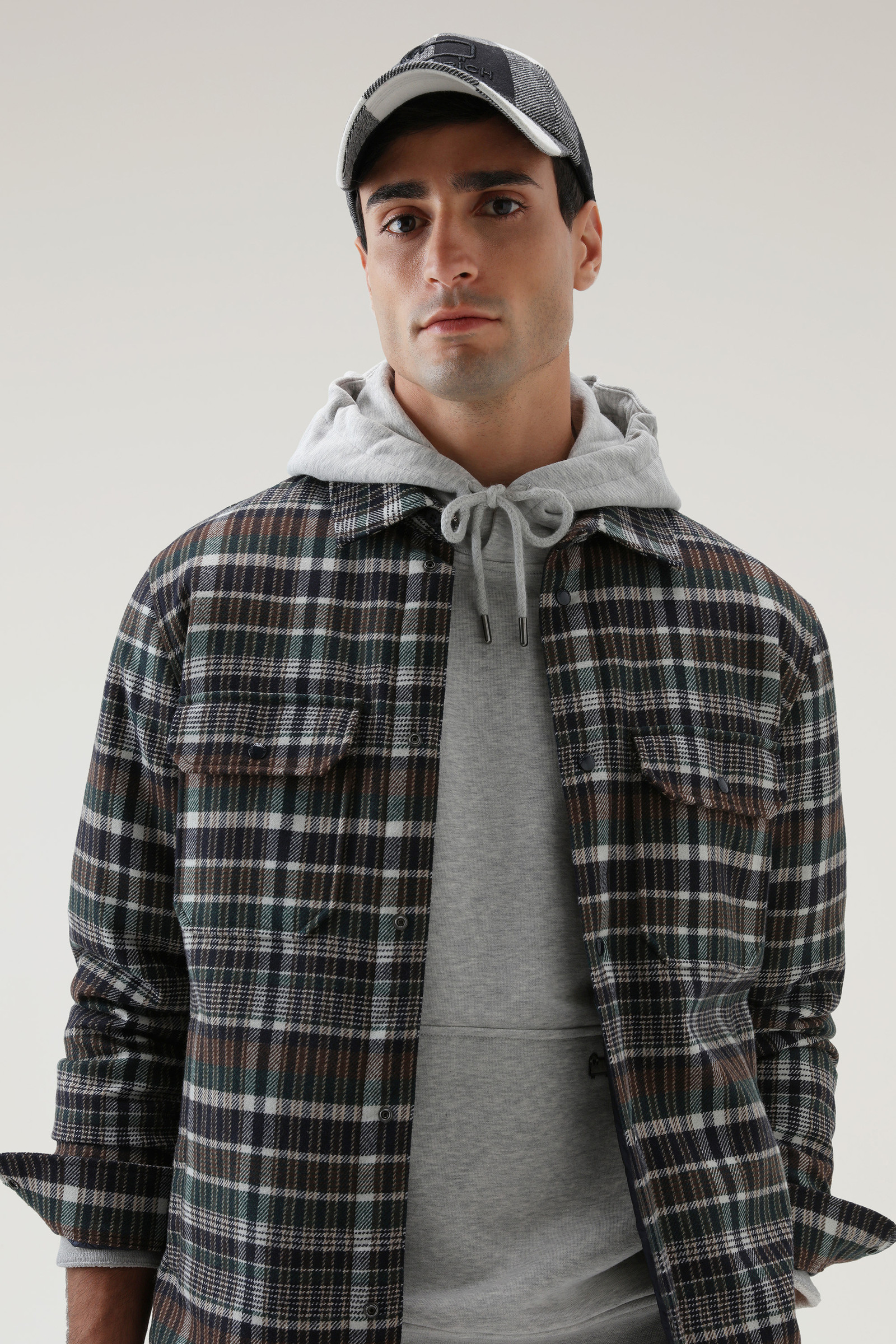 Padded Alaskan Check Overshirt in Recycled Wool Green photo 4 | Woolrich