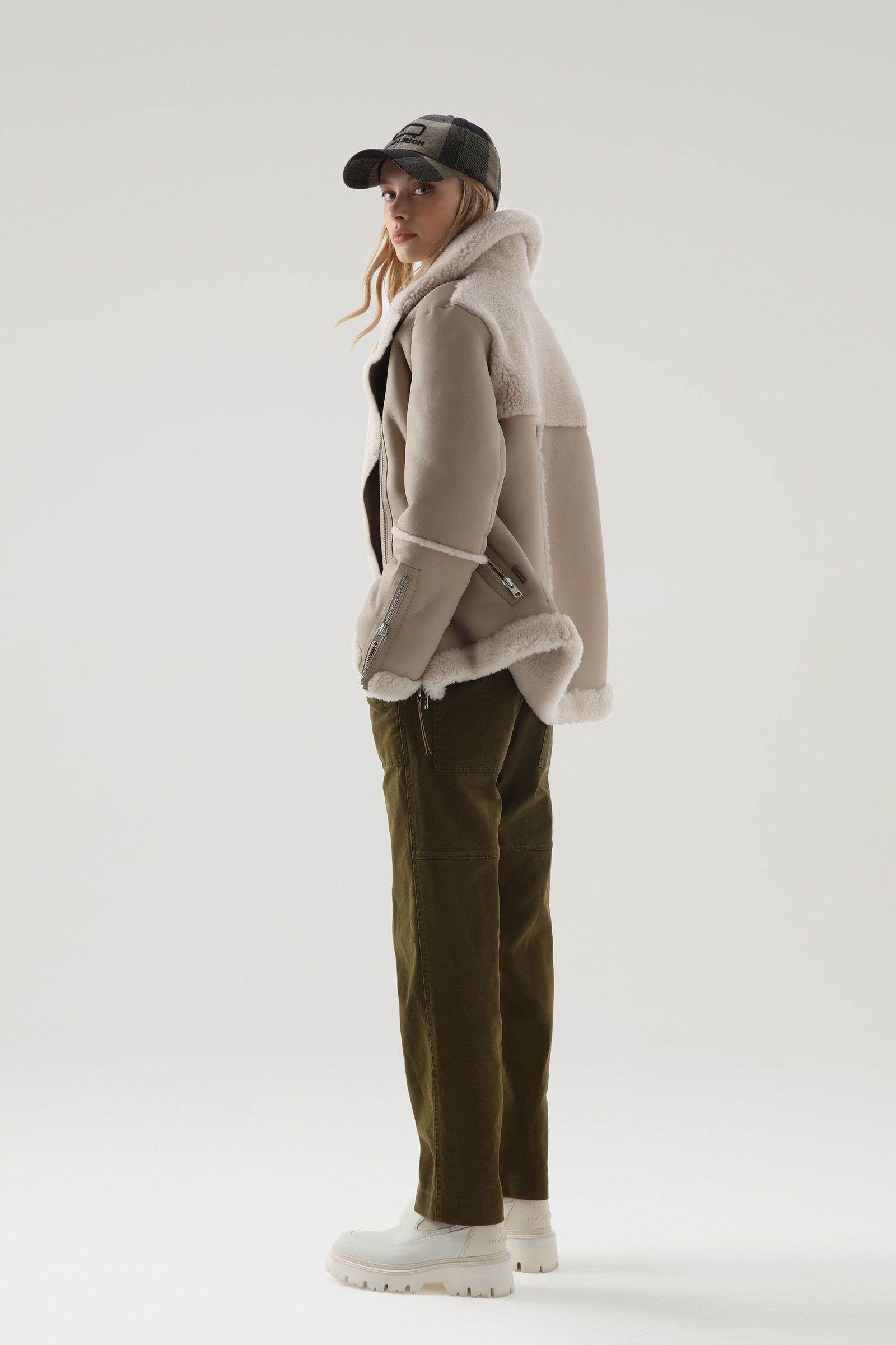 Harmony Aviator Jacke aus Merino Shearling braun photo 2 | Woolrich
