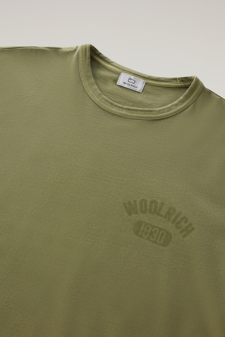 T-shirt en pur coton teint en pièce Vert photo 6 | Woolrich