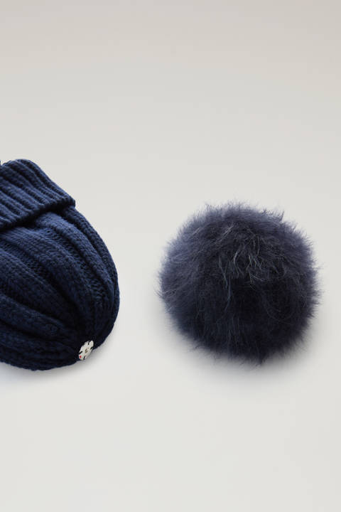 Girls' Beanie in Pure Virgin Wool with Cashmere Pom-Pom Blue photo 2 | Woolrich