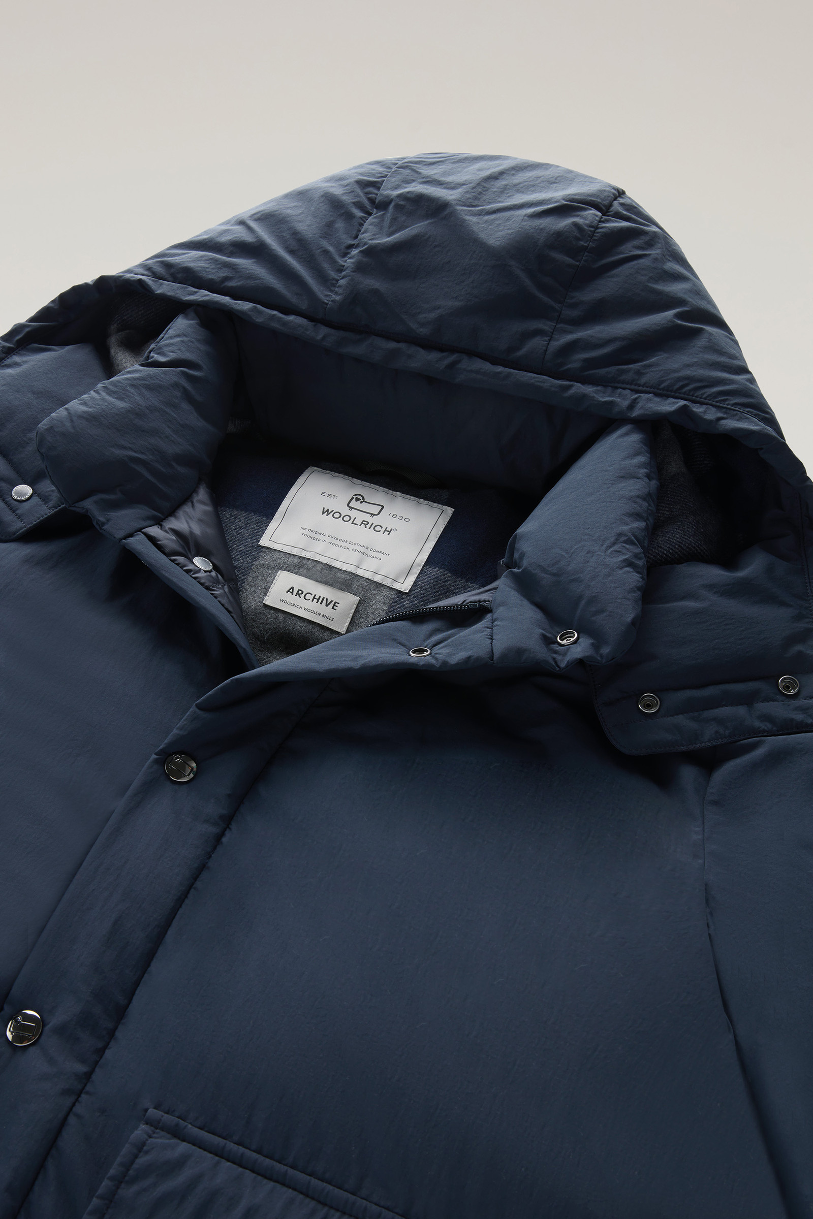 Men's Aleutian Jacket in Taslan Nylon Blue | Woolrich USA
