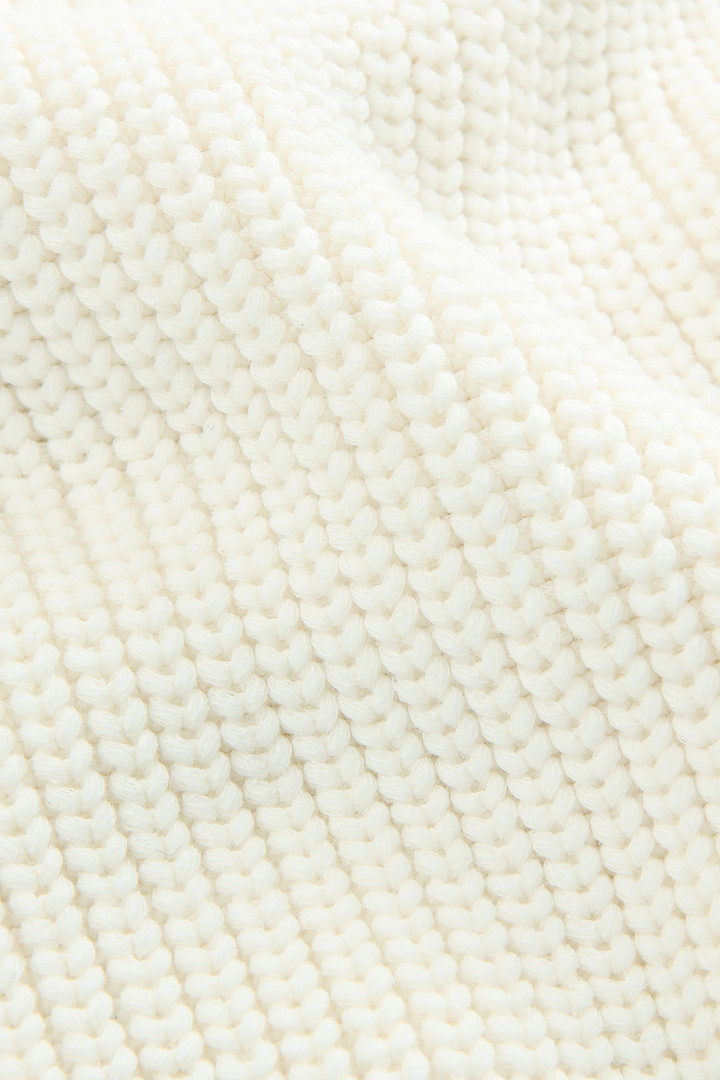 Pull à col en V en coton doux blanc photo 8 | Woolrich