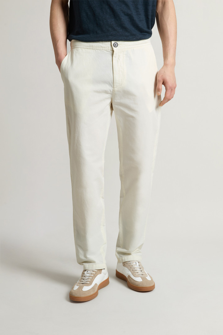 Garment-Dyed Cotton- and Linen-Blend Pants White photo 2 | Woolrich