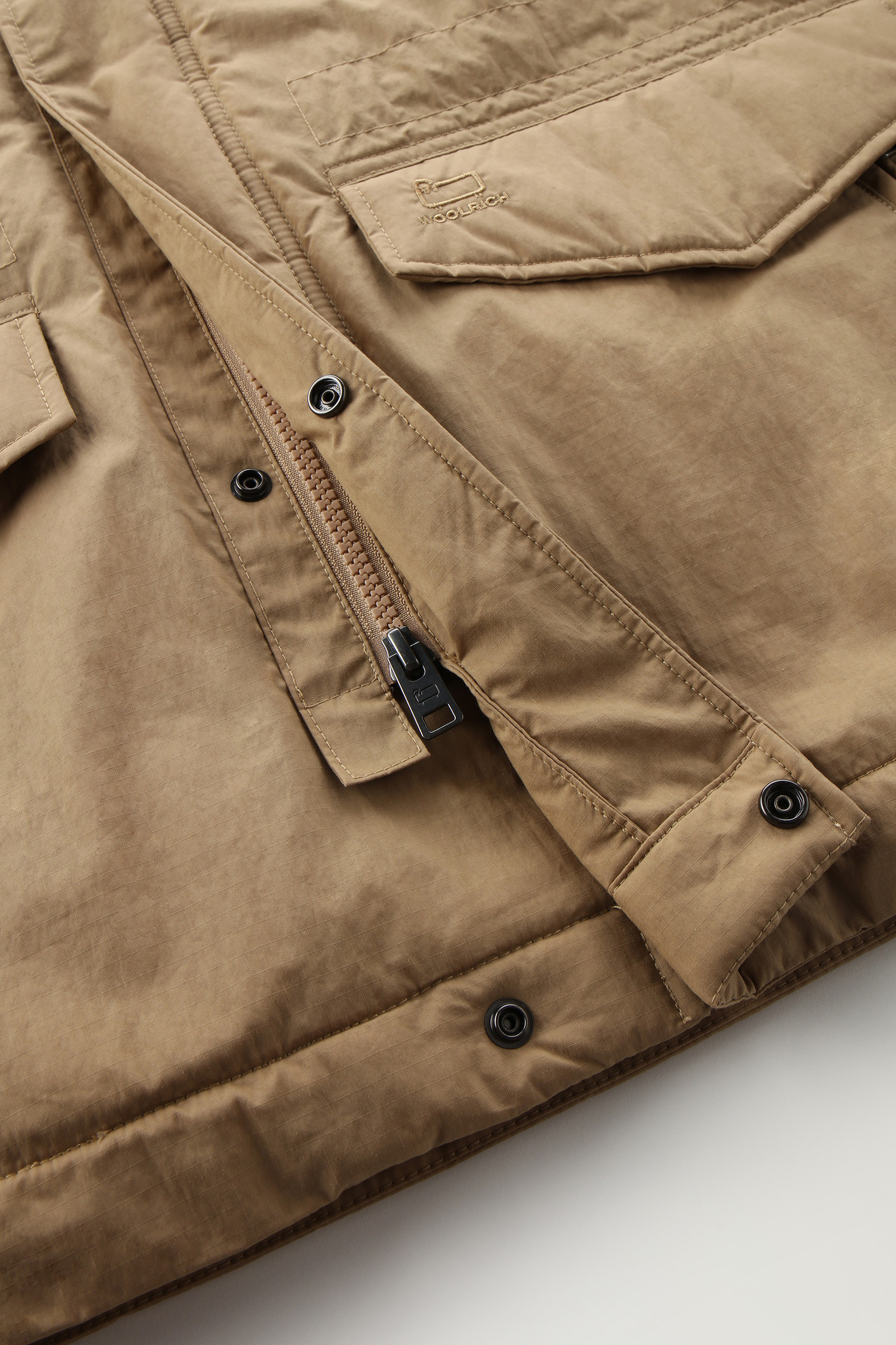Ripstop-Feld-Jacke mit Sherpa-Futter beige photo 9 | Woolrich