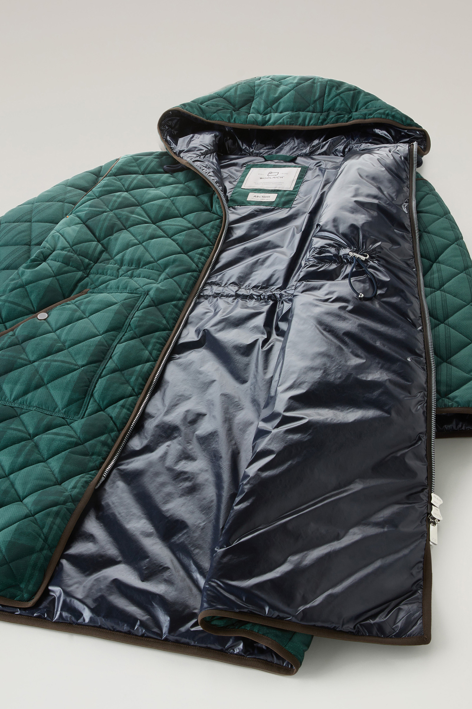 Patchwork Parka matelassée avec doublure en nylon satiné vert photo 9 | Woolrich