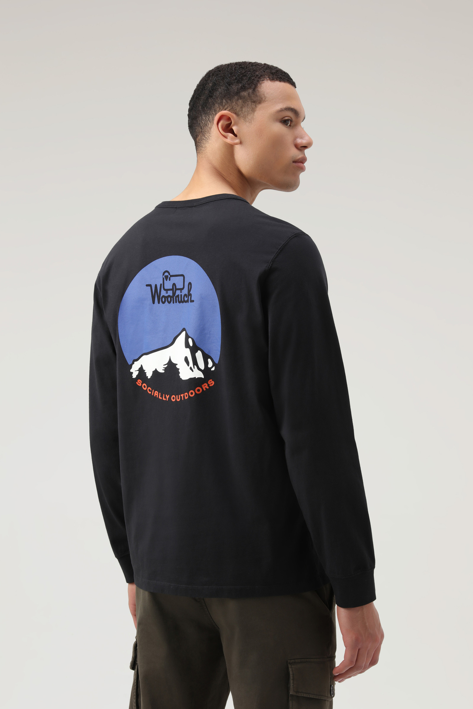 Langärmeliges Foundation Tee aus Bio-Baumwolle Schwarz | Woolrich