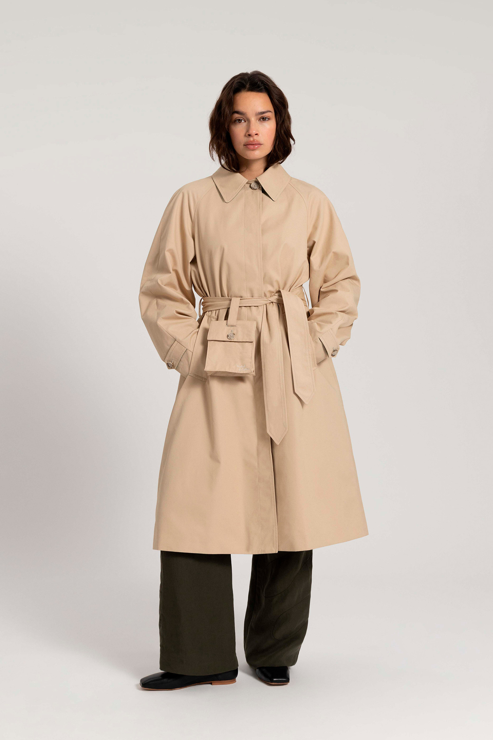 Trenchcoat van zacht Byrd-katoen met afneembare tas - Daniëlle Cathari / Woolrich beige photo 2 | Woolrich