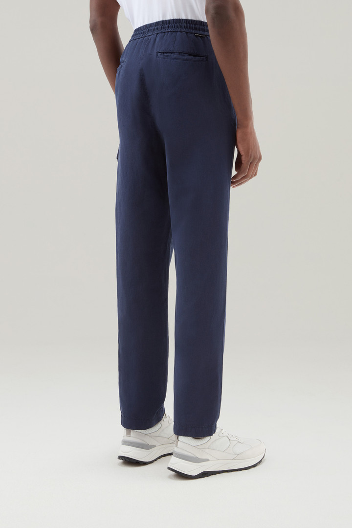 Garment Dyed Cargo Pants in Cotton-linen Blend Blue photo 3 | Woolrich