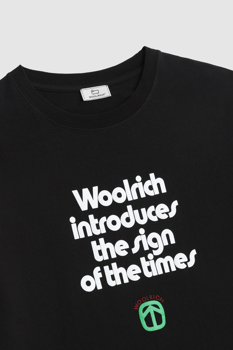 Manifesto tee