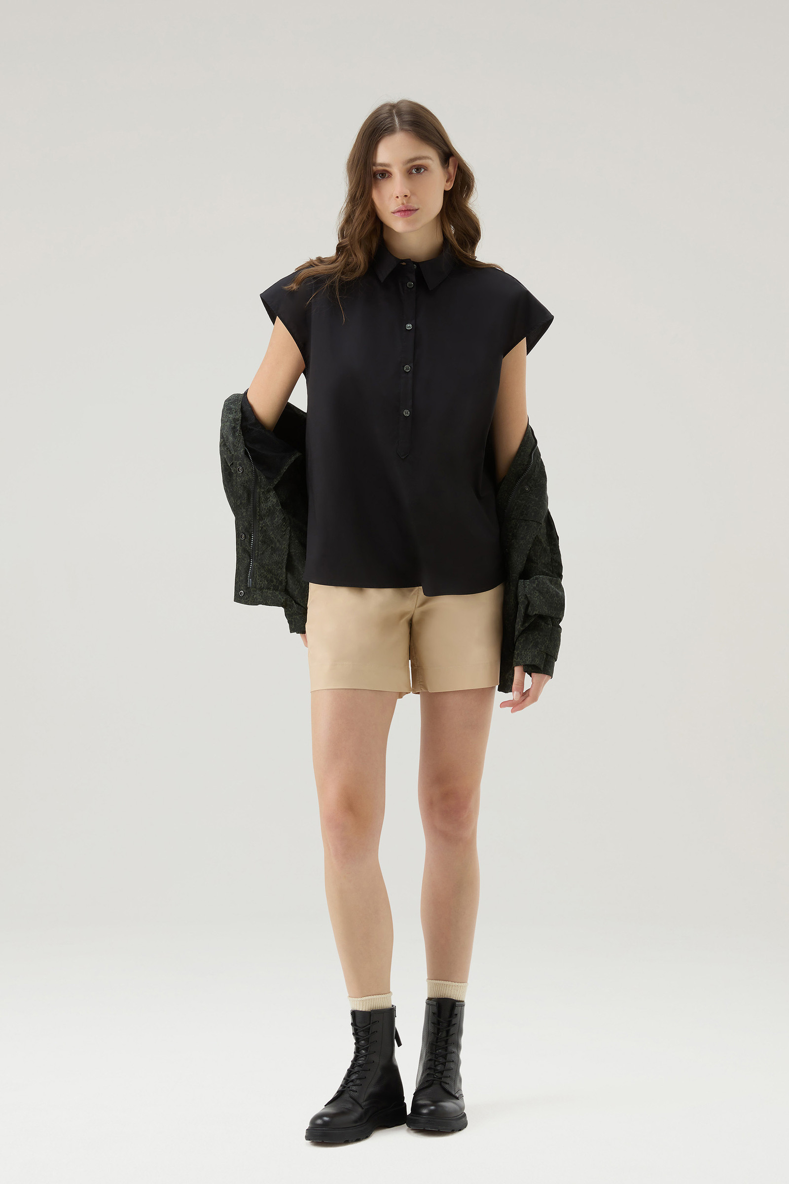 Pure Cotton Poplin Shorts Beige photo 2 | Woolrich