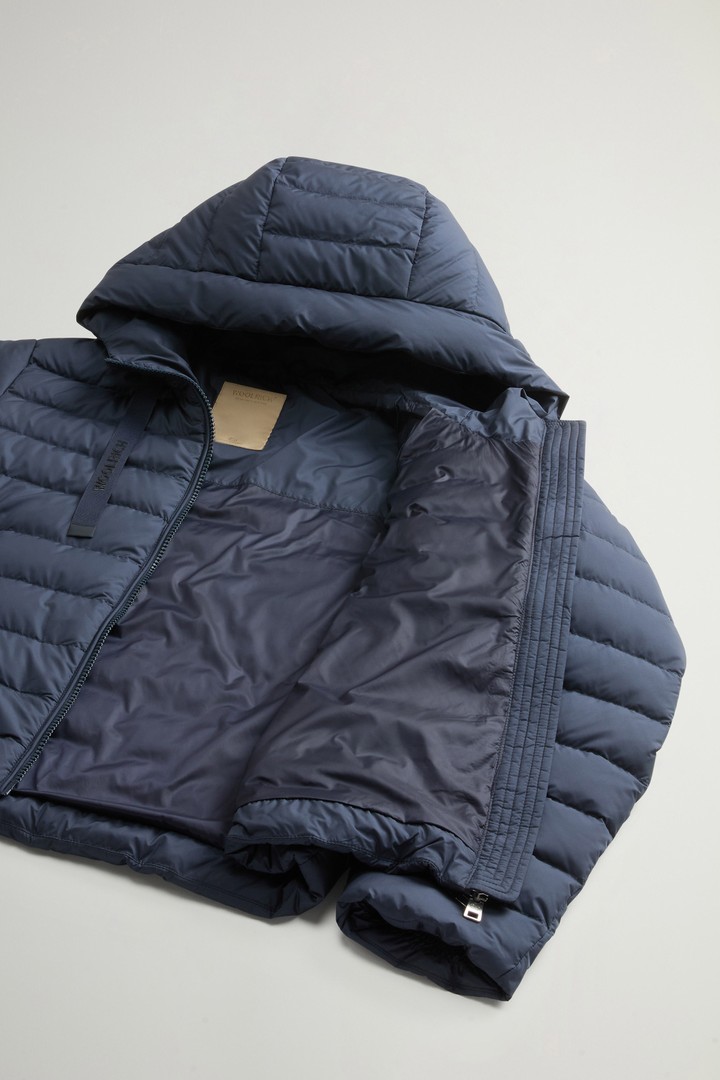 Licht donsjack van microvezel met capuchon Blauw photo 12 | Woolrich